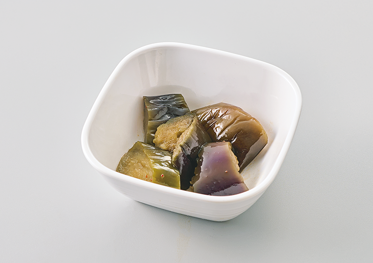 茄子のピリ辛胡麻風味 | 学食どっとコープ